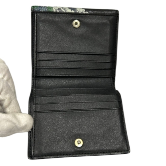 Coach Georgie Small Wallet in Signature Canvas with Kaffe Fassett Print - Picture 6 of 10